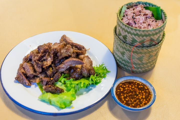 スアローンハイ